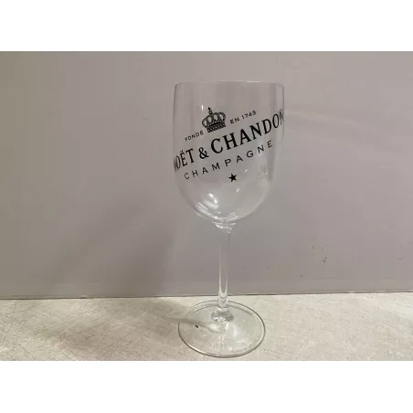 6 VERRES CHAMPAGNE  MOET & CHANDON  50CL  EN POLYCARBONATE