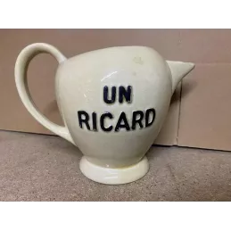 PICHET  UN  RICARD BLANC