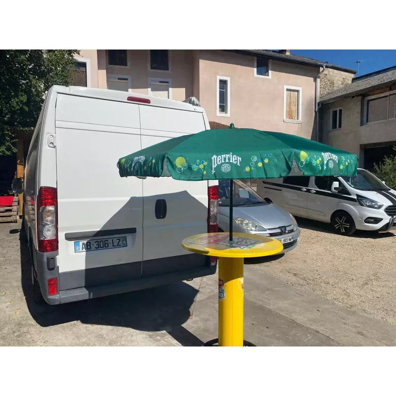 PARASOL PERRIER  ROND DIAMETRE 170CM