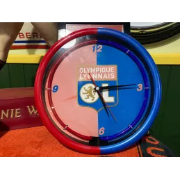 PENDULE OLYMIQUE  LYONNAIS  DIAMETRE 30CM