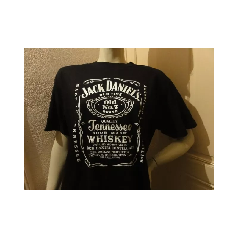 1 TEE  SHIRT  JACK DANIEL'S 