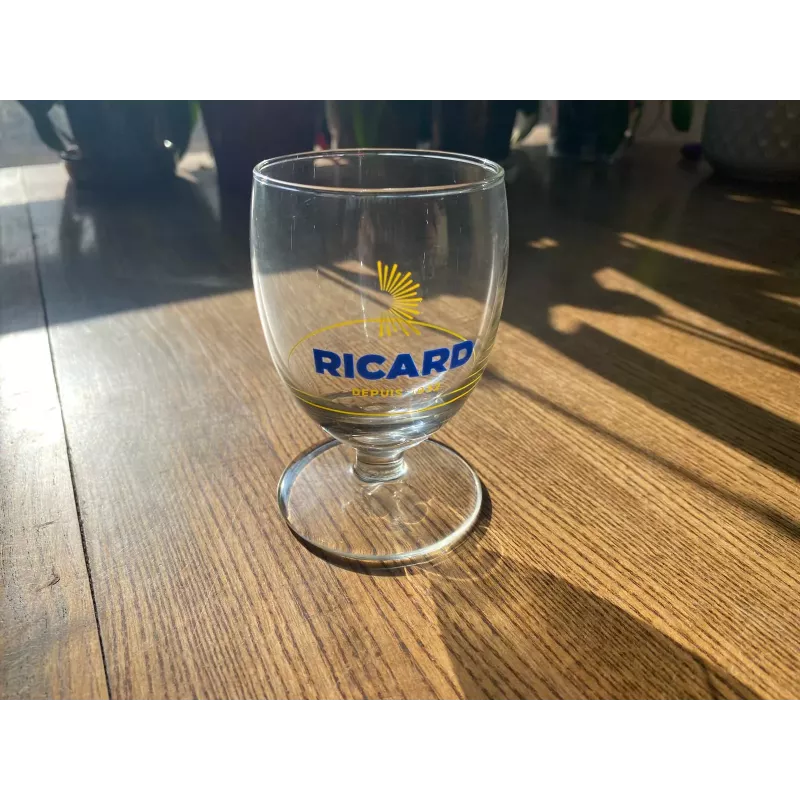 1 VERRE  RICARD 1/2 SOLEIL  17CL