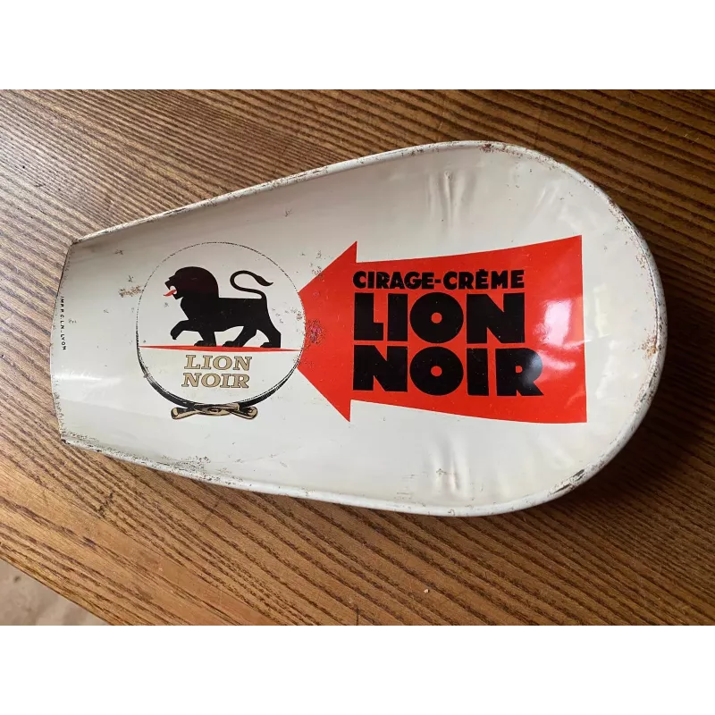 PELLE  LION NOIR LONGUEUR 17CM