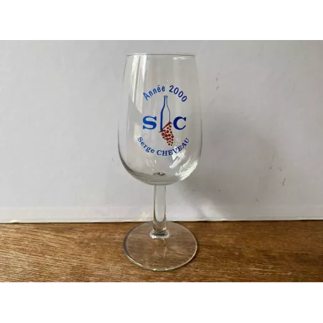 6 VERRES A VINS SERGE CHEVEAU ANNEE 2000 HT 15.70CM