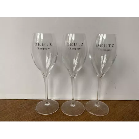 3 FLUTES  CHAMPAGNE  DEUTZ 12CL HT. 19.20CM