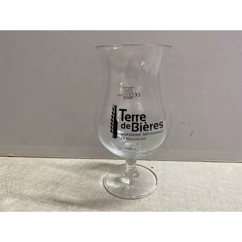 1VERRE  TERRE DE BIERE  BRASSERIE ARTISANALE 25CL HT 15.50CM