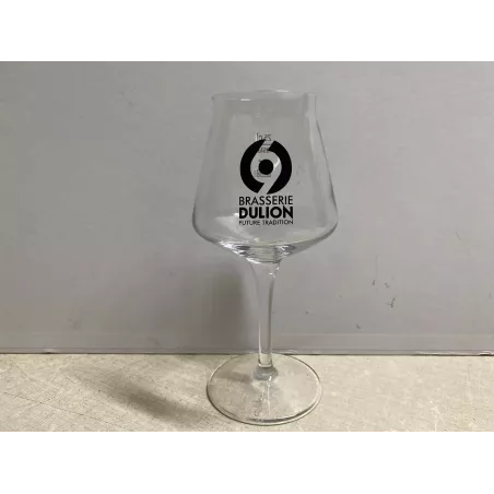 1 VERRE   BRASSERIE  DULION 25CL  HT 18.50CM
