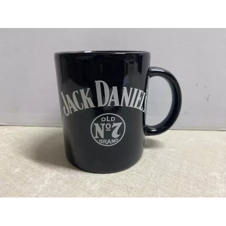 MUG JACK DANIEL'S   HT 9.60CM  ANNEE 2010