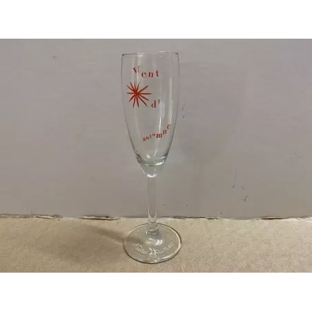 6 FLUTES  CHAMPAGNE  NICOLAS FEUILLATTE  8CL HT 17.40CM