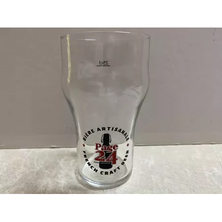 1 VERRE  PAGE 24  25CL  HT 12.80CM BRASSERIE ST GERMAIN