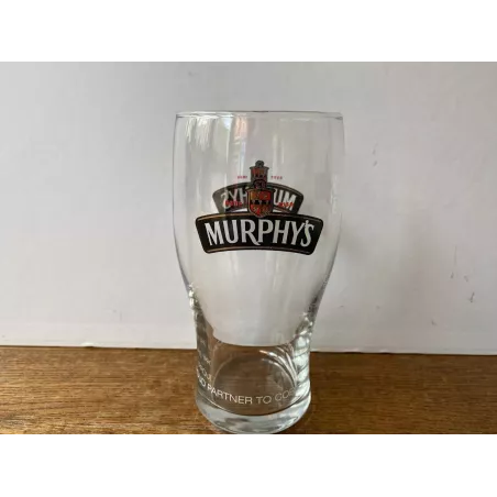 1 VERRE MURPHY'S 50CL  HT 16CM