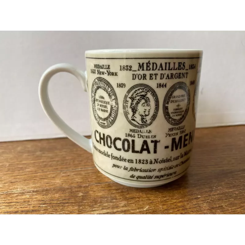 TASSE  CHOCOLAT MENIER  HT 8.40CM