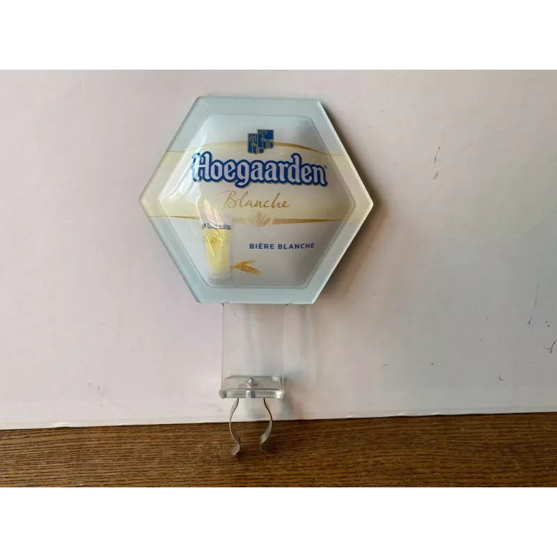 CAVALIER  HOEGARDEN  13.50CM X 10.50CM