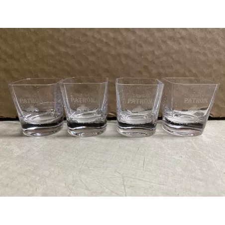 4 SHOOTERS  TEQUILA  PATRON  3/4CL