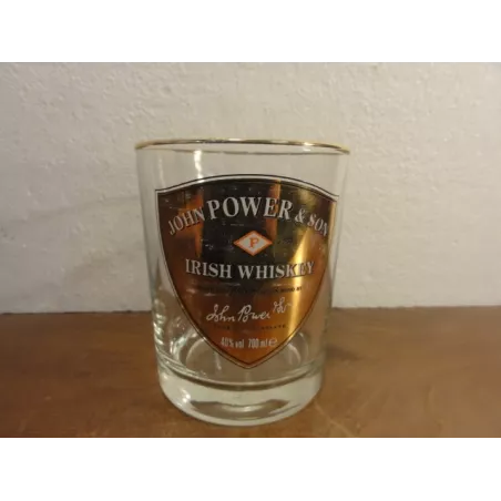 1 VERRE WHISKY  JOHN POWER&SON 