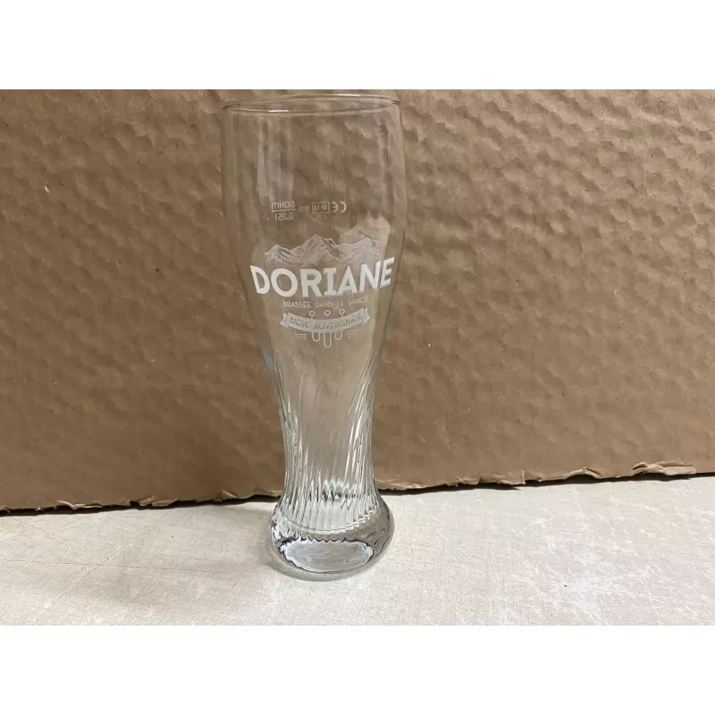 1 VERRE DORIANE 25CL HT 19.80CM   BIERE AUVERGNATE