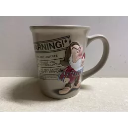 GRAND MUG GRUMPY    GRINCHEUX HT 12.10CM  DIAMETRE 10CM