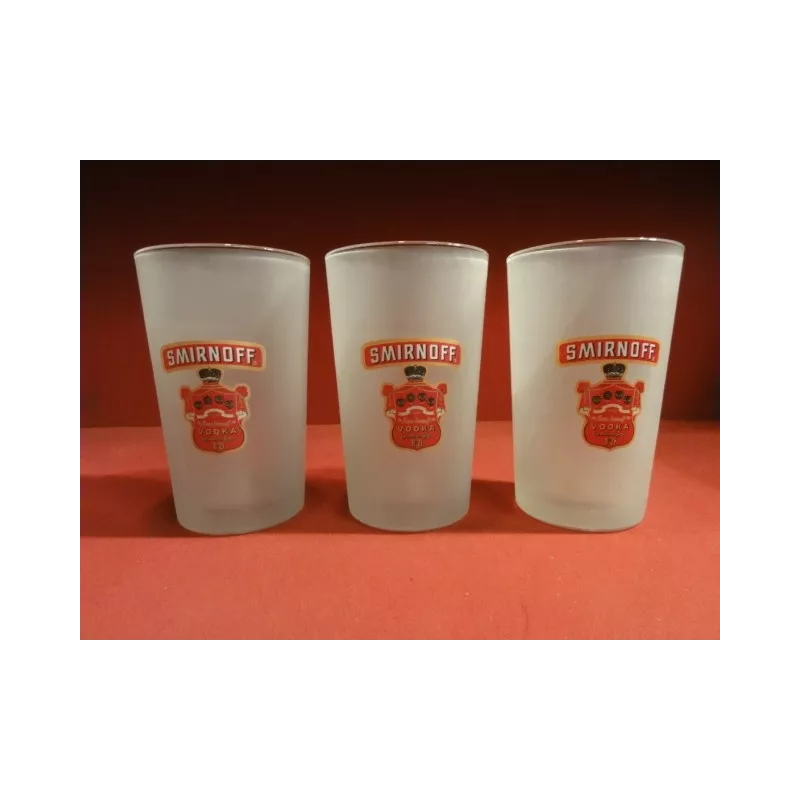 3 VERRES  SMIRNOFF  GIVRES 