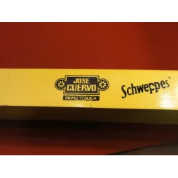 1 METRE  JOSE CUERVO / SCHWEPPES 10 VERRES