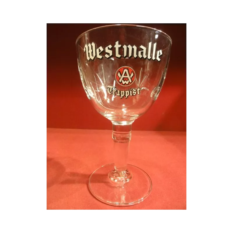 1 VERRE WESTMALLE 33 CL