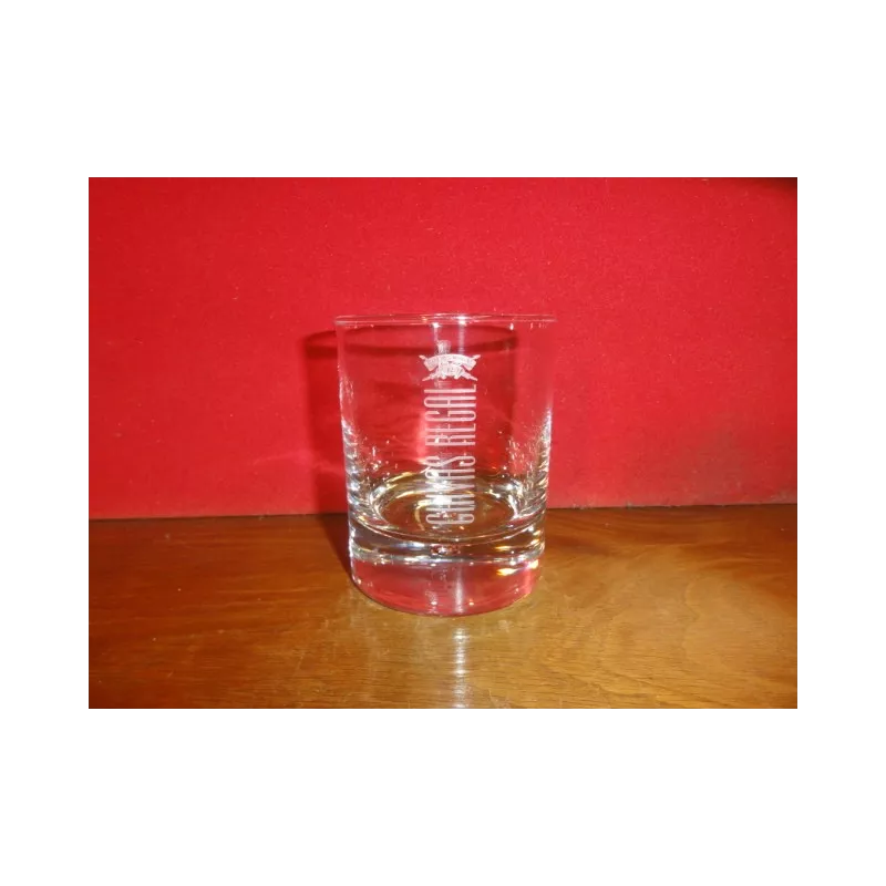 6 VERRES CHIVAS REGAL WHISKY 6 VERRES CHIVAS REGAL WHISKY