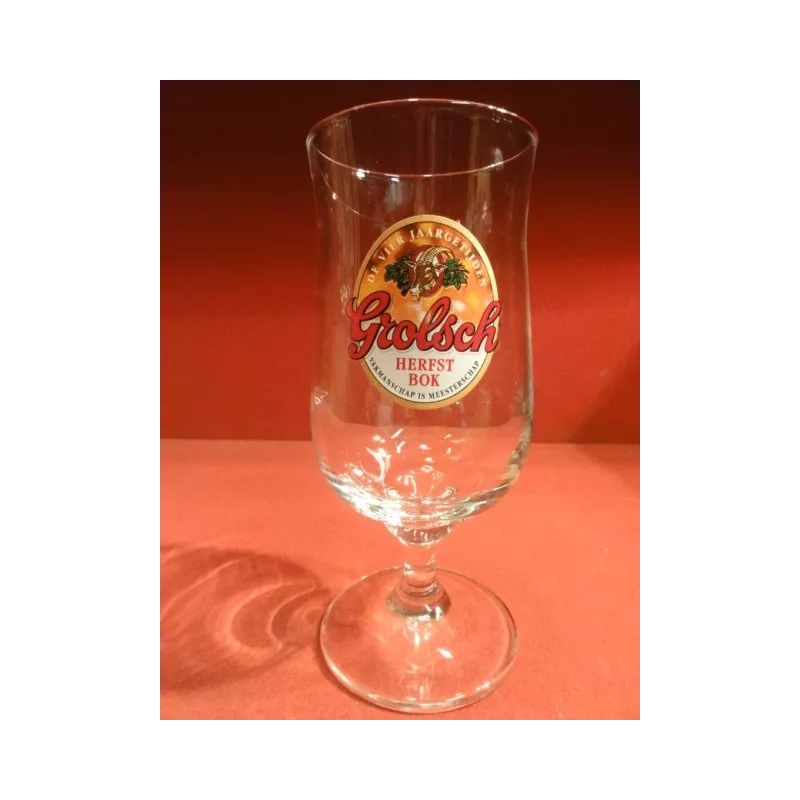 1 VERRE  GROLSCH  HER FST BOK 25CL