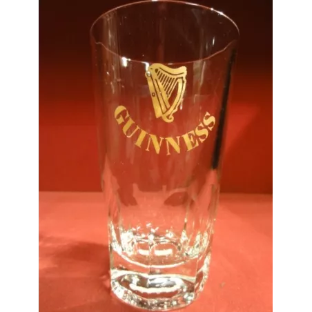 1 VERRE GUINNESS 33/40 CL