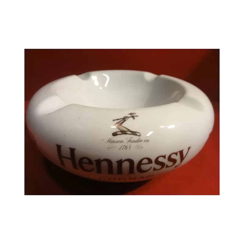 1 CENDRIER  COGNAC HENNESSY