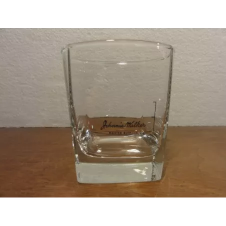 6 VERRES JOHNNIE  WALKER 