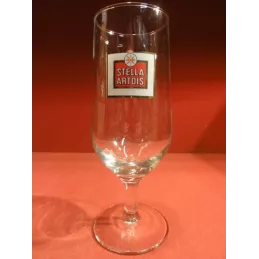 1 VERRE  STELLA ARTOIS 25 CL