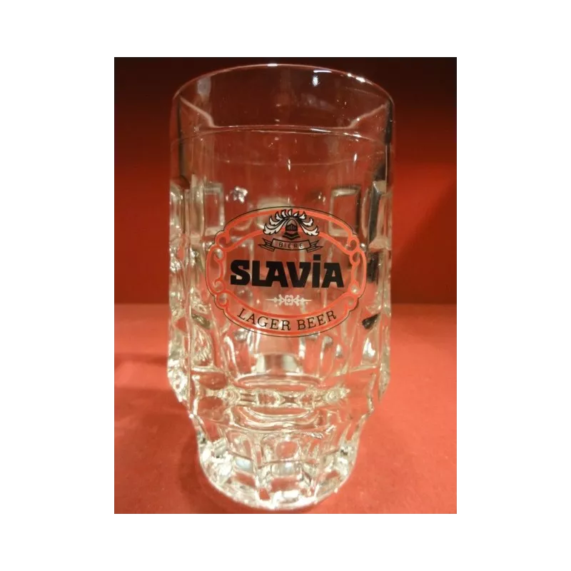 1 CHOPE SLAVIA  LAGER BEER 25CL