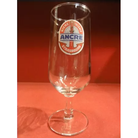 1 VERRE  ANCRE A PIED  25 CL