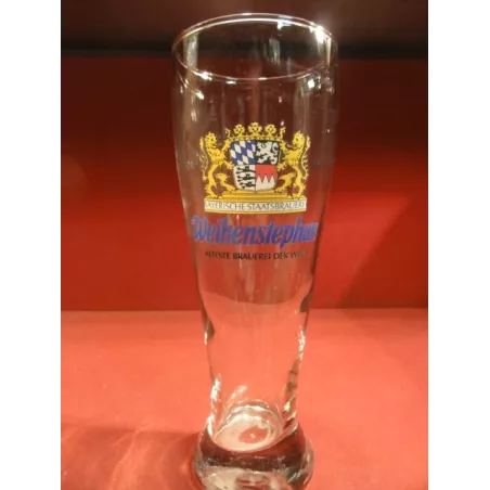 1 VERRE  WEIHENSTEPHAN 50 CL