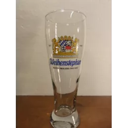 1 VERRE  WEIHENSTEPHAN 50 CL