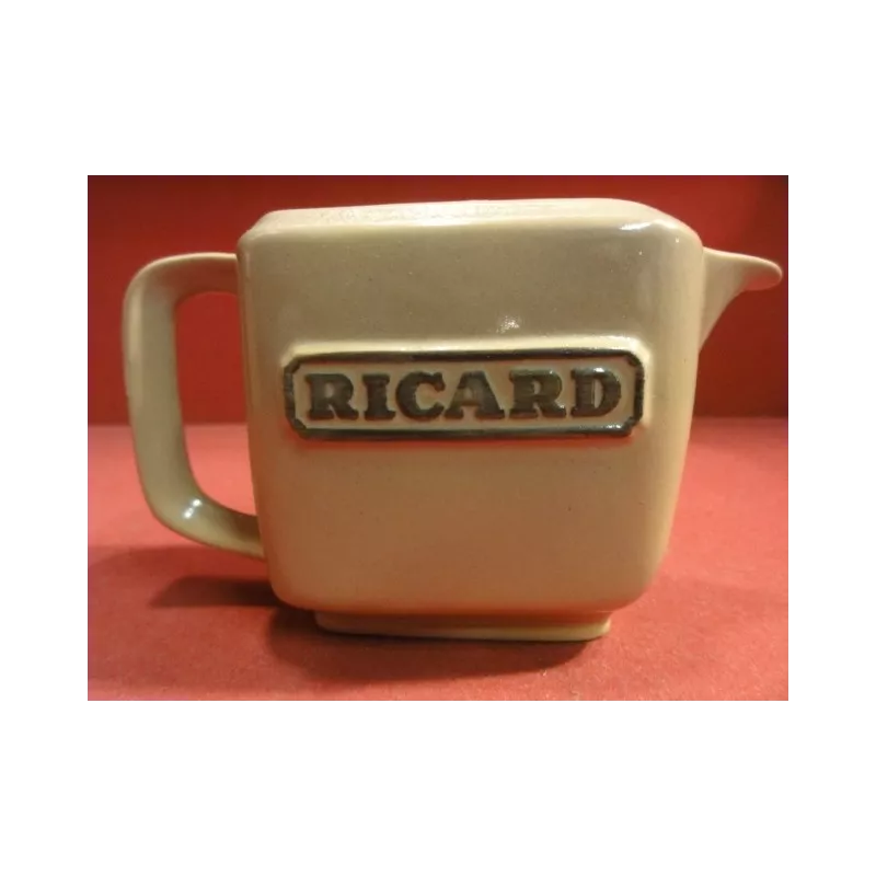 1 MINI PICHET  RICARD MARRON 