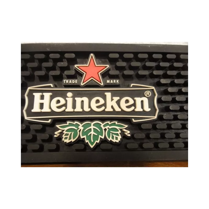 1 TAPIS DE BAR  HEINEKEN 