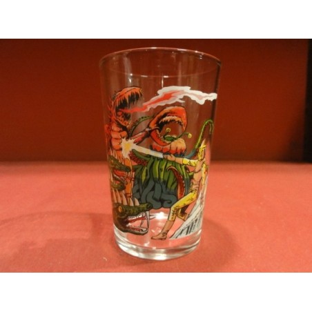 1VERRE  A MOUTARDE SPECTREMAN 1981