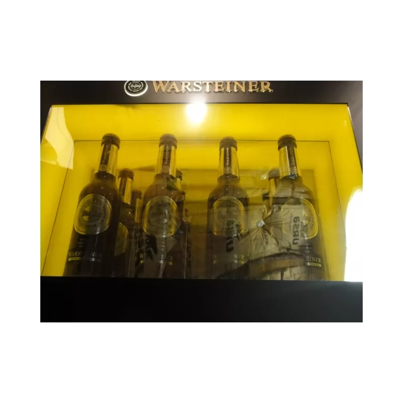 ENSEIGNE  WARSTEINER  4 BOUTEILLES 