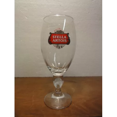 1 VERRE STELLA ARTOIS 33CL