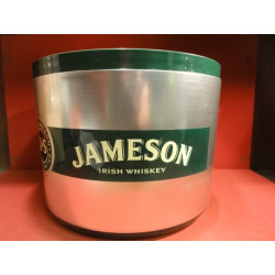 1 BAC A GLACE WHISKY JAMESON  G. M.