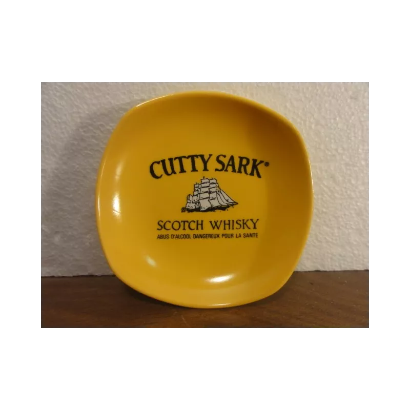 1 CENDRIER  CUTTY SARK 