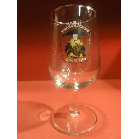 1 VERRE  FISCHER LA BELLE STRASBOURGEOISE
