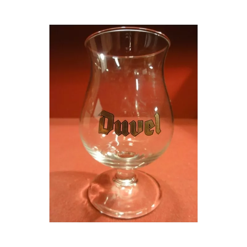 1 mini verre duvel  ht 10cm