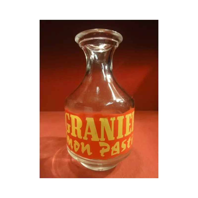 1 CARAFE  GRANIER MON PASTIS 