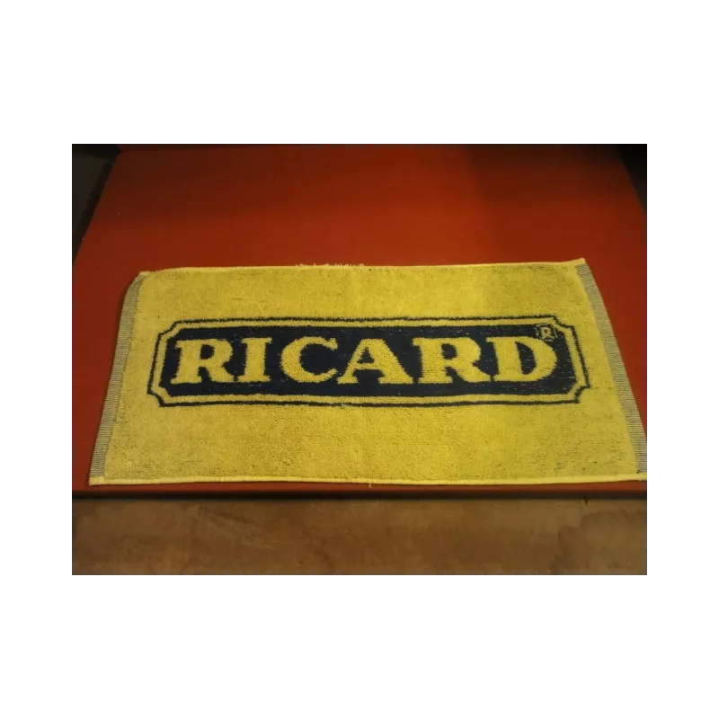 1 TAPIS DE BAR RICARD NEUF