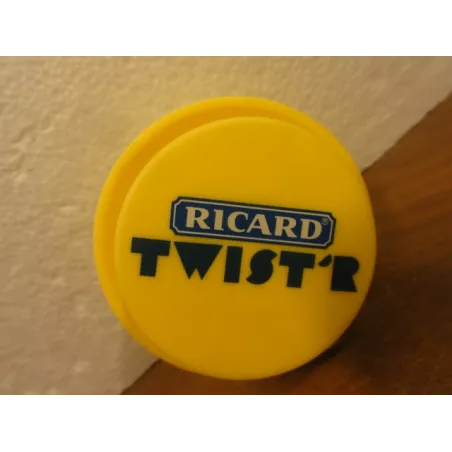 1 TWISTER RICARD